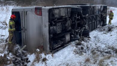 autobus w rowie Bieszczady