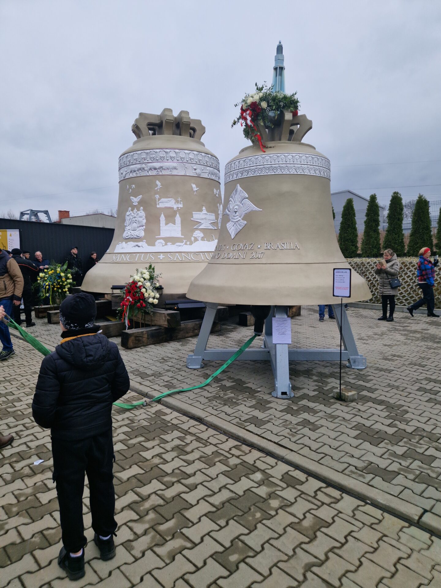 Największy dzwon świata w Ryfułtowach 