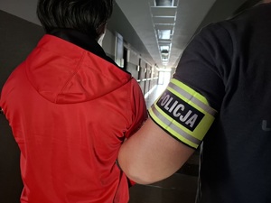 Częstochowa: 40-latek aresztowany za usiłowanie zabójstwa podczas awantury w mieszkaniu