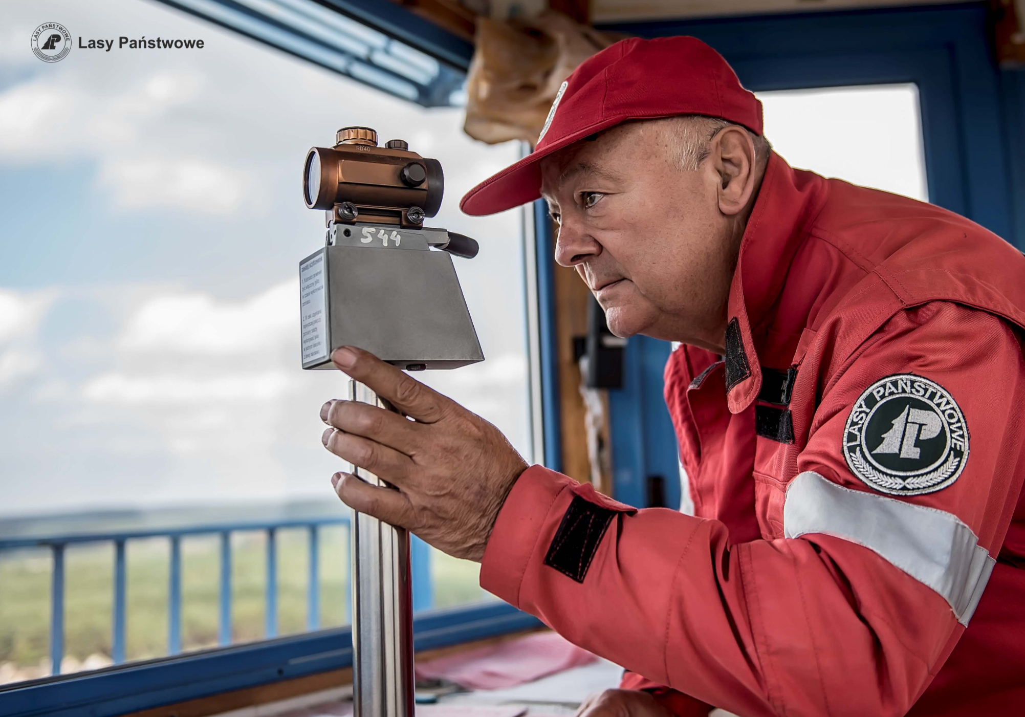 Susza w lasach i apel o ostrożność – bezpieczna majówka według PSP i Lasów Państwowych