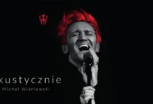 Twórczość Ich Troje i Michała Wiśniewskiego akustycznie – sprawdź datę koncertu Mężczyna przy mikrofonie