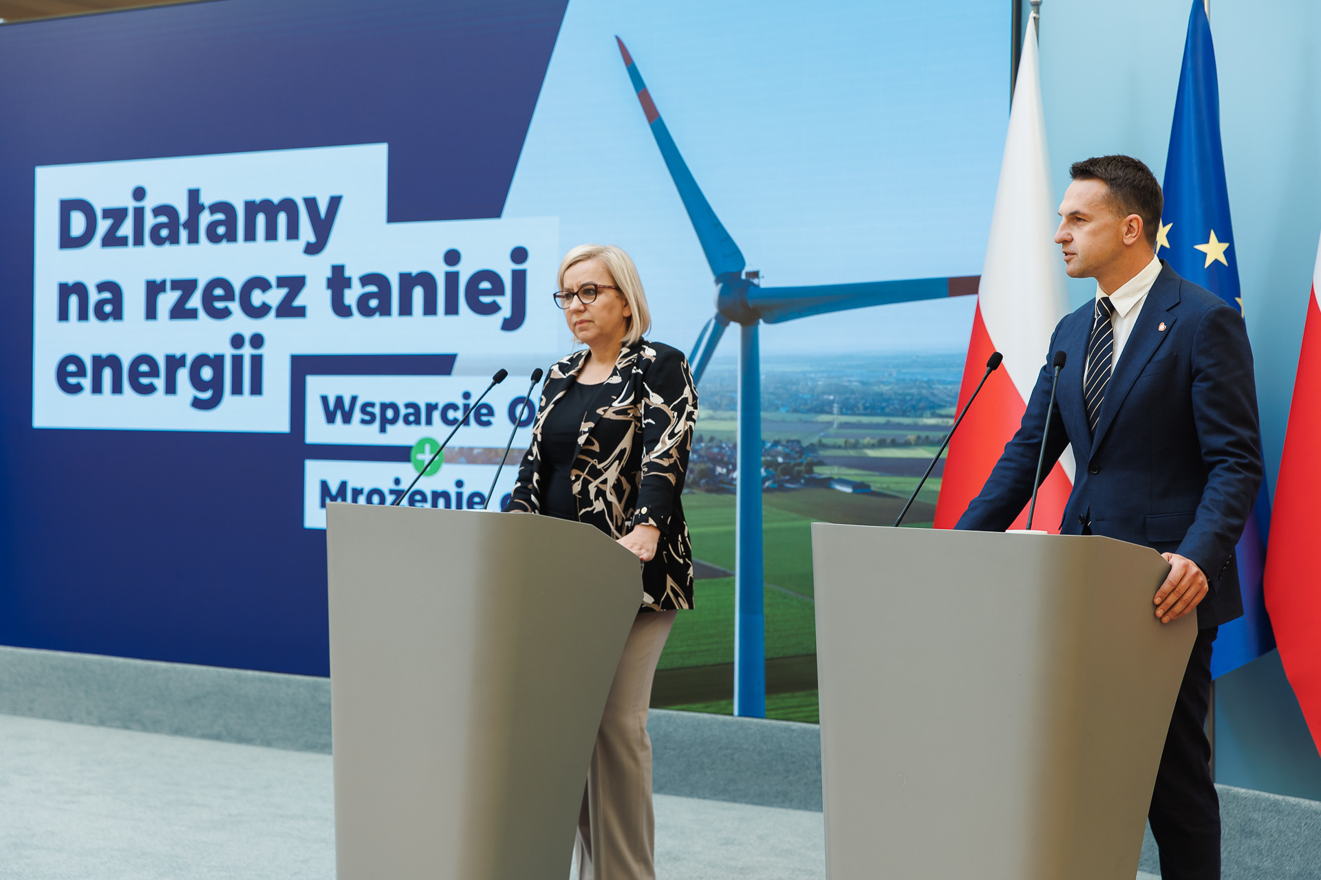 Wiatraki coraz bliżej Twojego domu. Co przyniosą nowe przepisy?