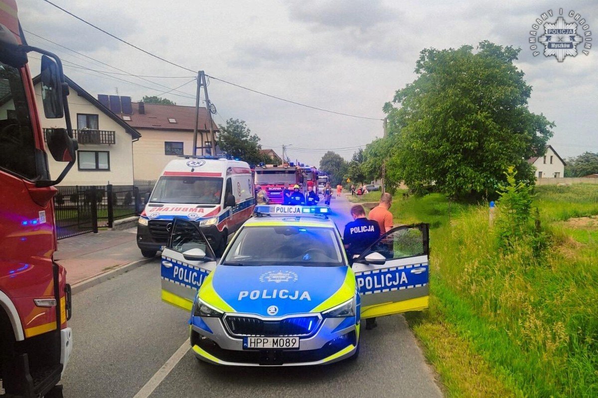 Groźny wypadek na hulajnodze w Bliżycach. 13-latka trafiła do szpitala. Policja apeluje!