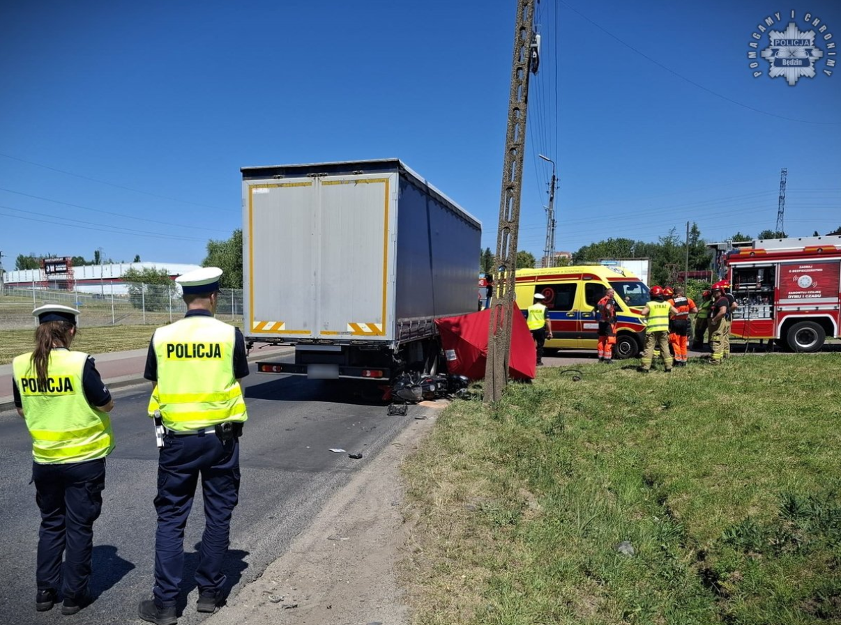 Wypadek śmiertelny w Czeladzi. KPP w Będzinie. Czarny alert drogowy