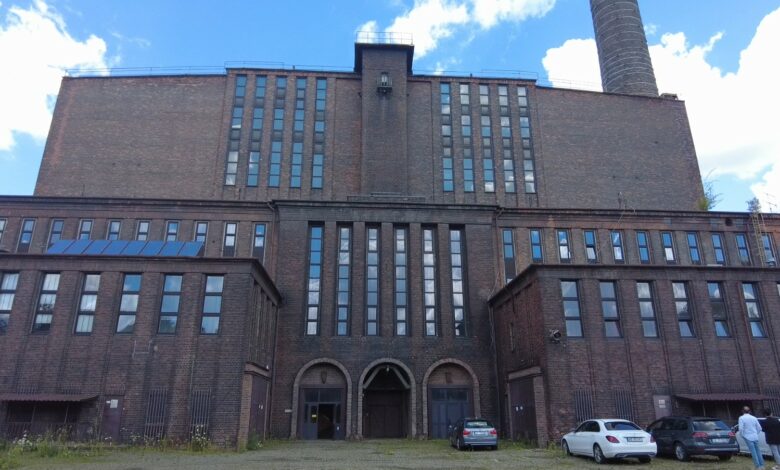 Grupa Arche kupiła Elektrociepłownię Zabrze - fasada budynku
