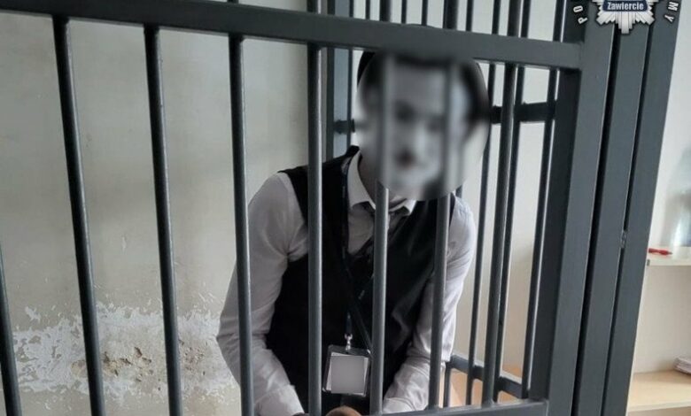 zatrzymanie mima w Zawierciu - Mim za kratami