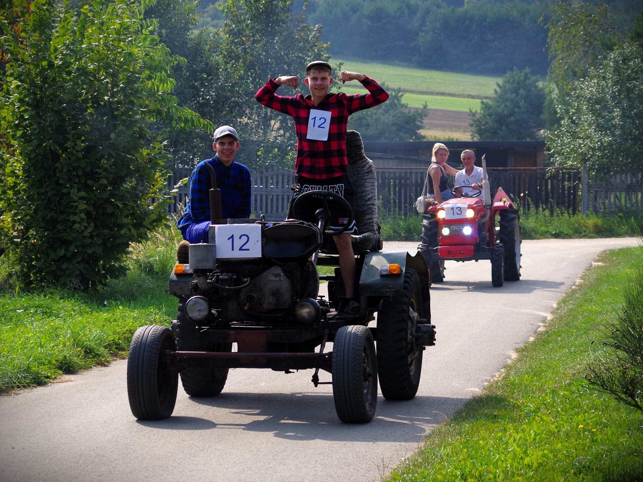 Zlot ciągników Jaroszów