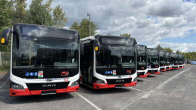 Nowe Autobusy MZK Jastrzębie stoją na parkingu
