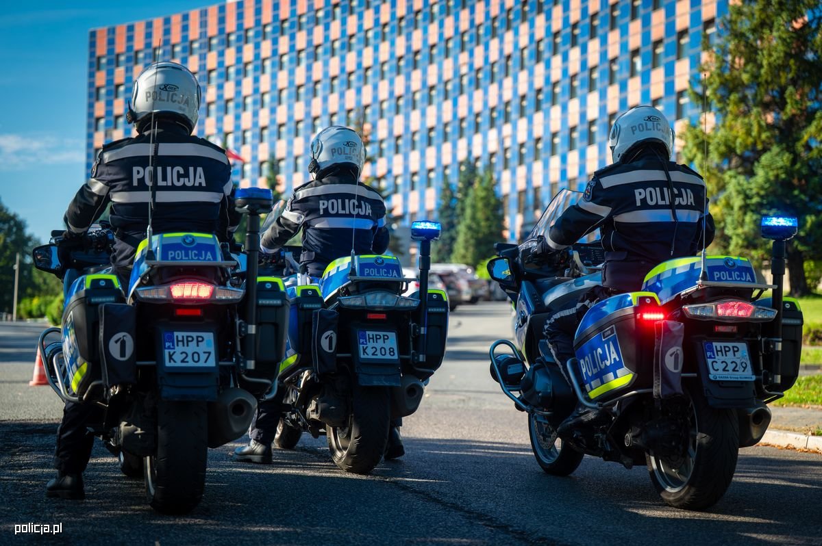 Katowice: Policja zatrzymała dwóch nastolatków w sprawie oszustwa na BLIK