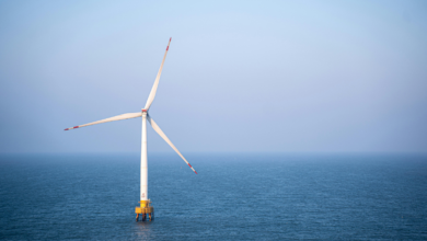 Farma wiatrowa na morzu wiatrak na wodzie