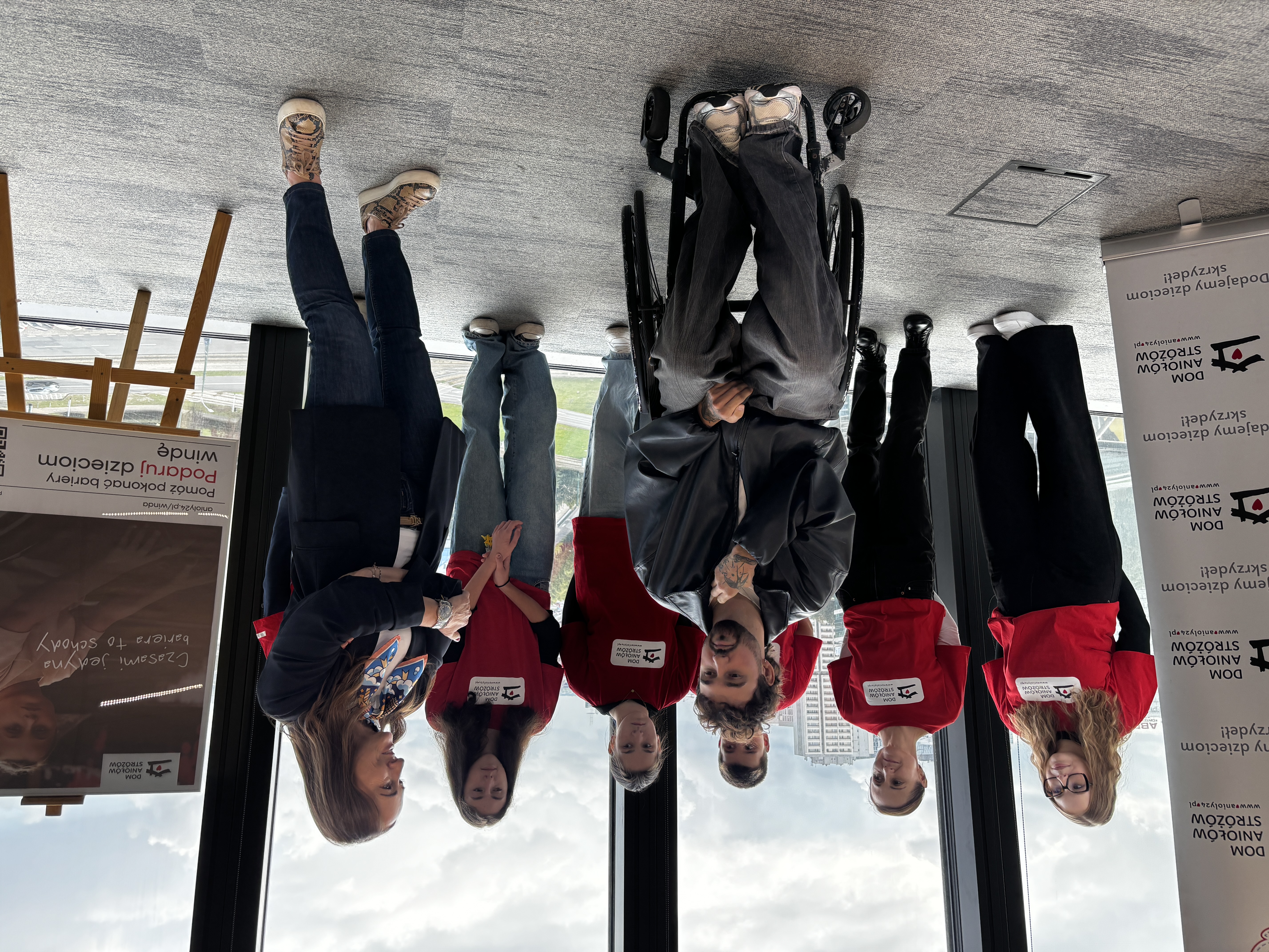 Pomóżmy dzieciom z niepełnosprawnością ruchową – Dom Aniołów Stróżów w Katowicach potrzebuje windy!