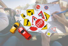 Grafika ze znakami drogowymi w tle zdjęcie podczas egzaminu drogowego