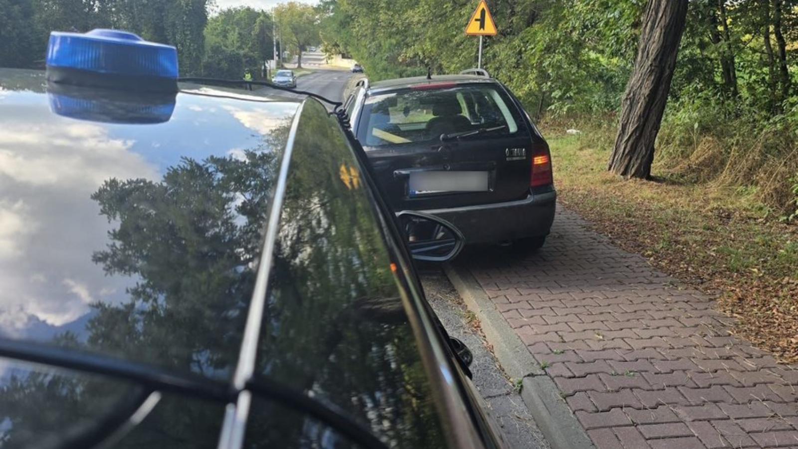 Dąbrowa Górnicza: pijany kierowca z zakazem i bez OC wpadł w ręce policji!