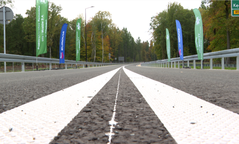 Obwodnica Sośnicowic fragment asfaltowej drogi