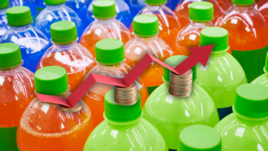 wzrost podatku cukrowego butelki kolorowych napojów i linia wykresu