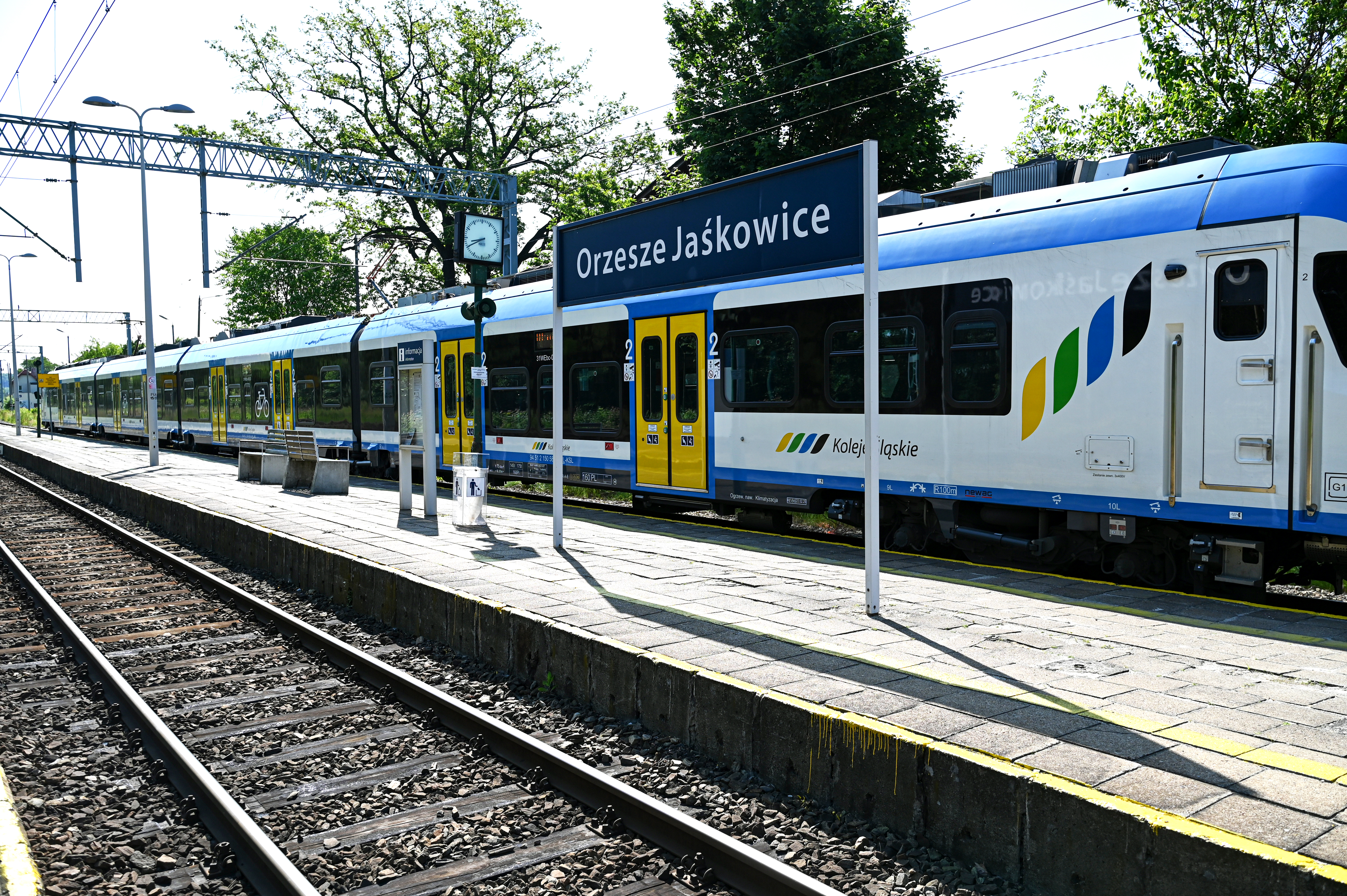 Powrót po 24 latach. Kolej między Tychami a Orzeszem zyskuje popularność