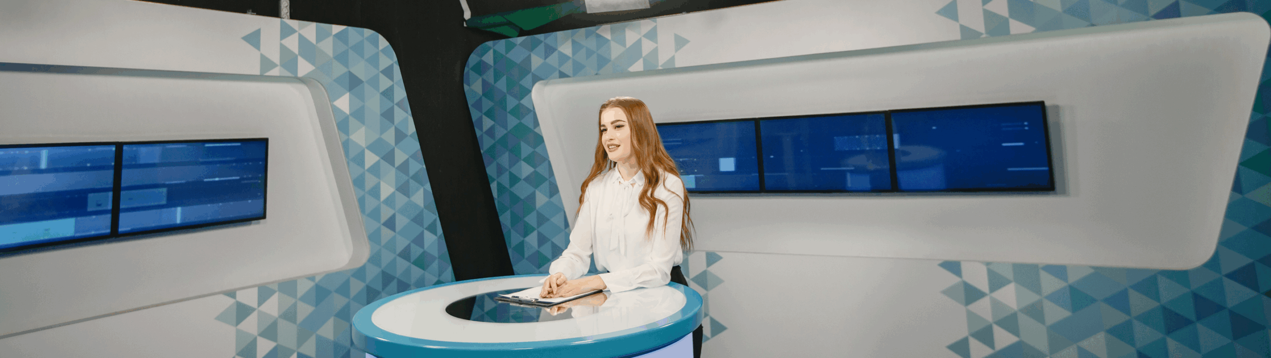 Poznaj TVS: banner desktop