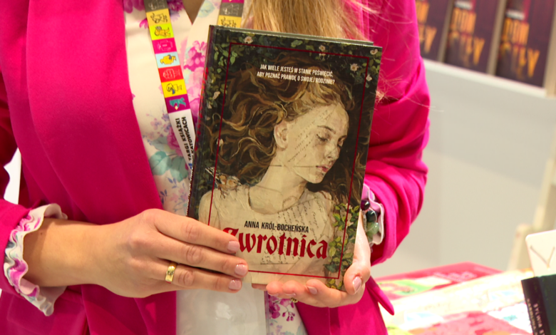 Zwrotnica Anny Król-Bocheńskiej