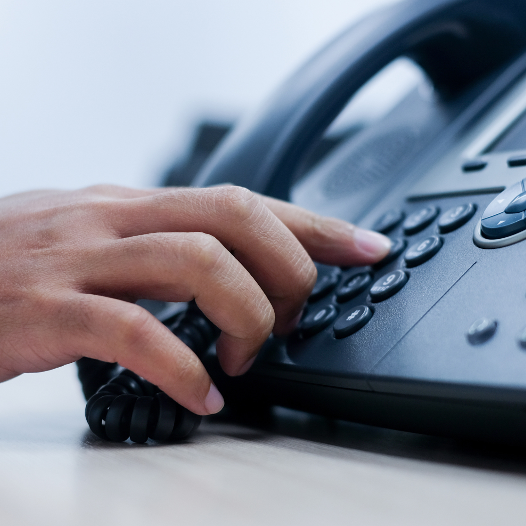 Bezpłatna infolinia dla osób pozbawionych schronienia