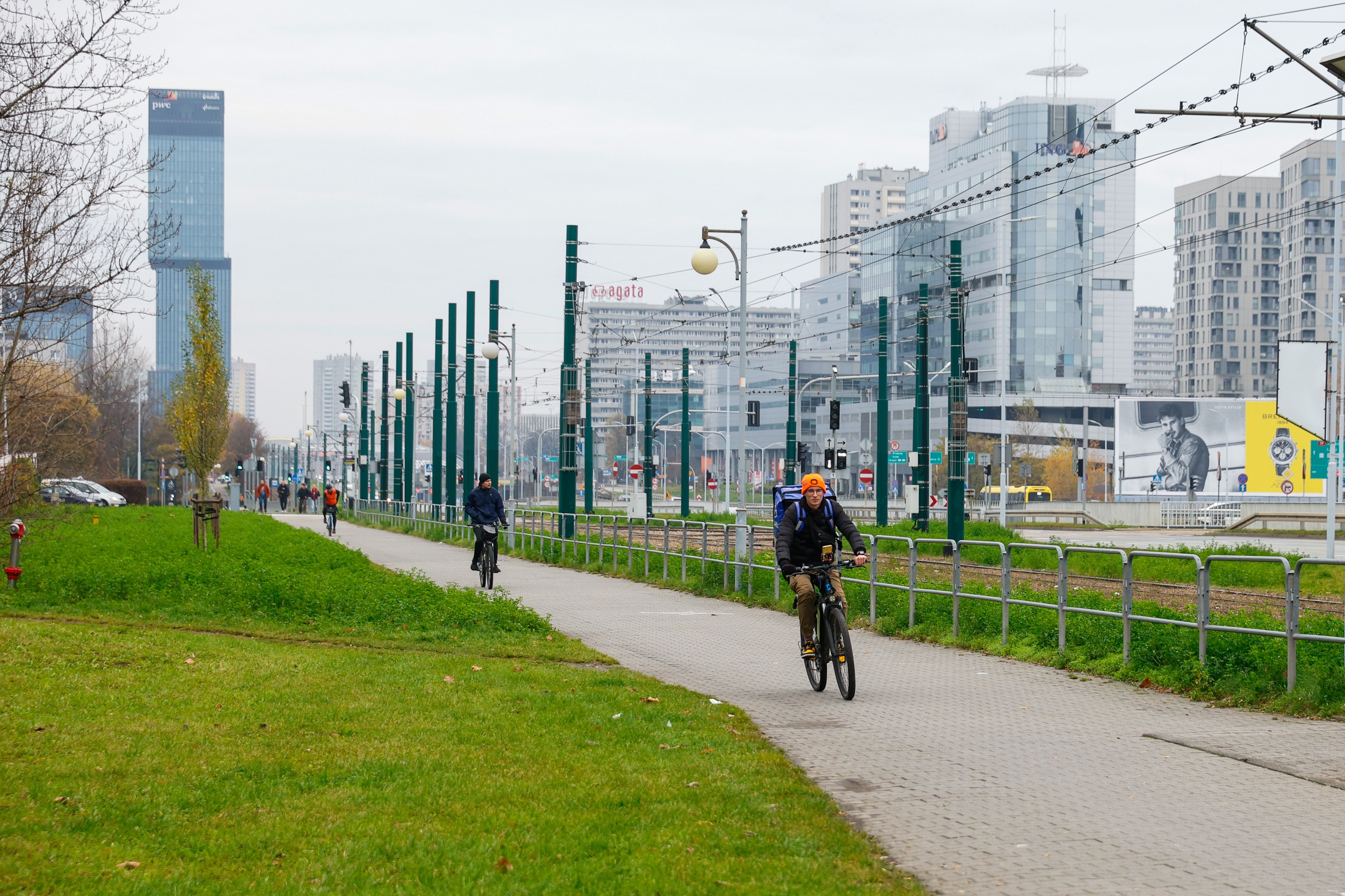 Władze miasta chcą odnowić trasę rowerową wzdłuż Chorzowskiej. Ruszył przetarg na pierwszy etap modernizacji