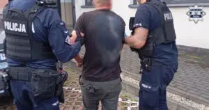 Brenna: Zaatakował policjantów młotkiem. Trzech rannych mundurowych