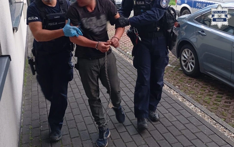 Brenna: Zaatakował policjantów młotkiem. Trzech rannych mundurowych