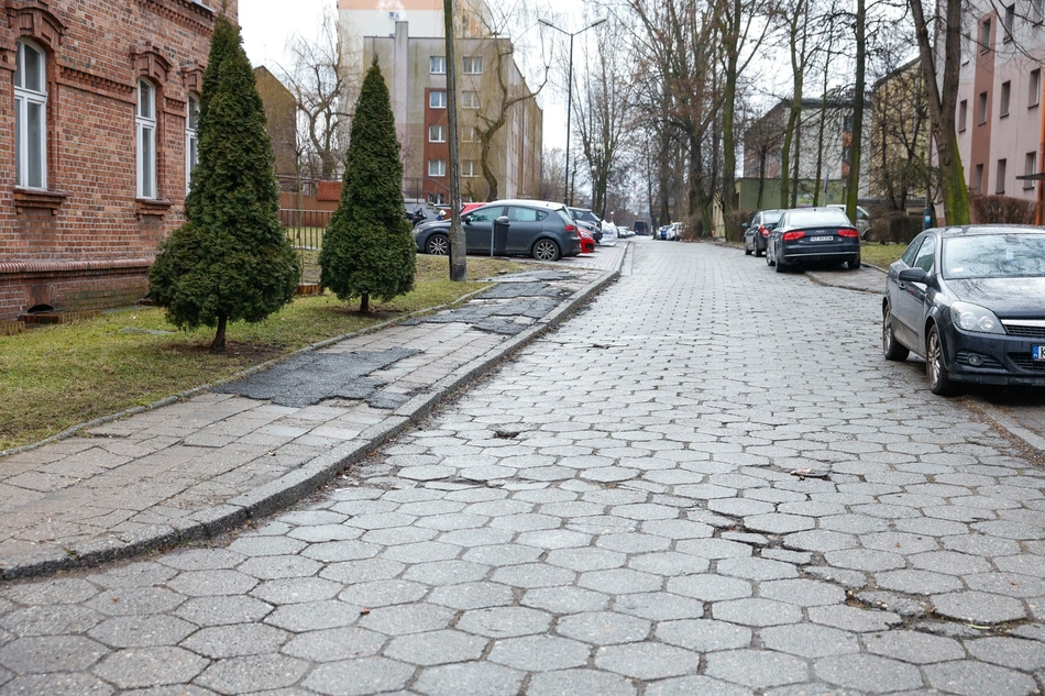 ul ondraszka załęże