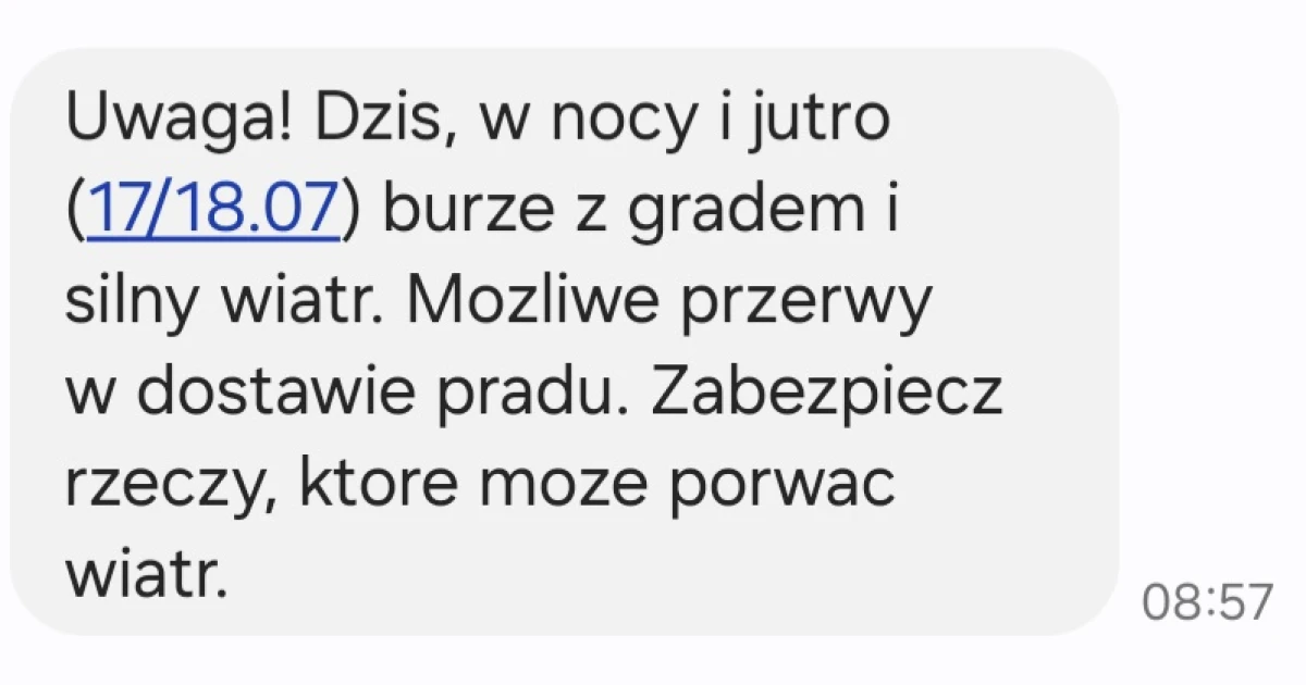 Alert RCB dla Śląska. Nad region nadciągają burze z gradem i silnym wiatrem