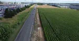 Trwa budowa ścieżki rowerowej między Tychami a Bieruniem. Trwają prace ziemne