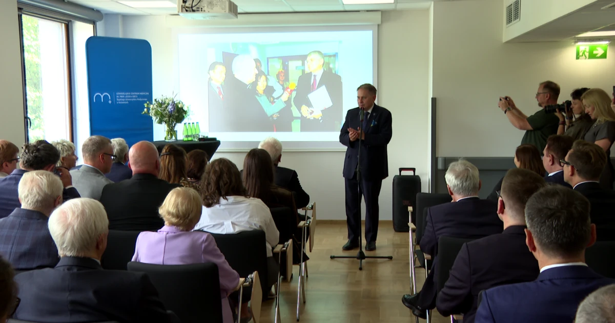 Nowoczesna sala hybrydowa w GCM w Katowicach nosi imiona prof. Wosia i prof. Bochenka