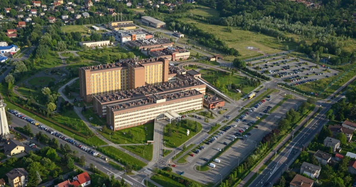 Bielsko-Biała: Kierownik SOR pracuje także zdalnie. Szpital odpowiada na publikacje o organizacji pracy i wynagrodzeniu
