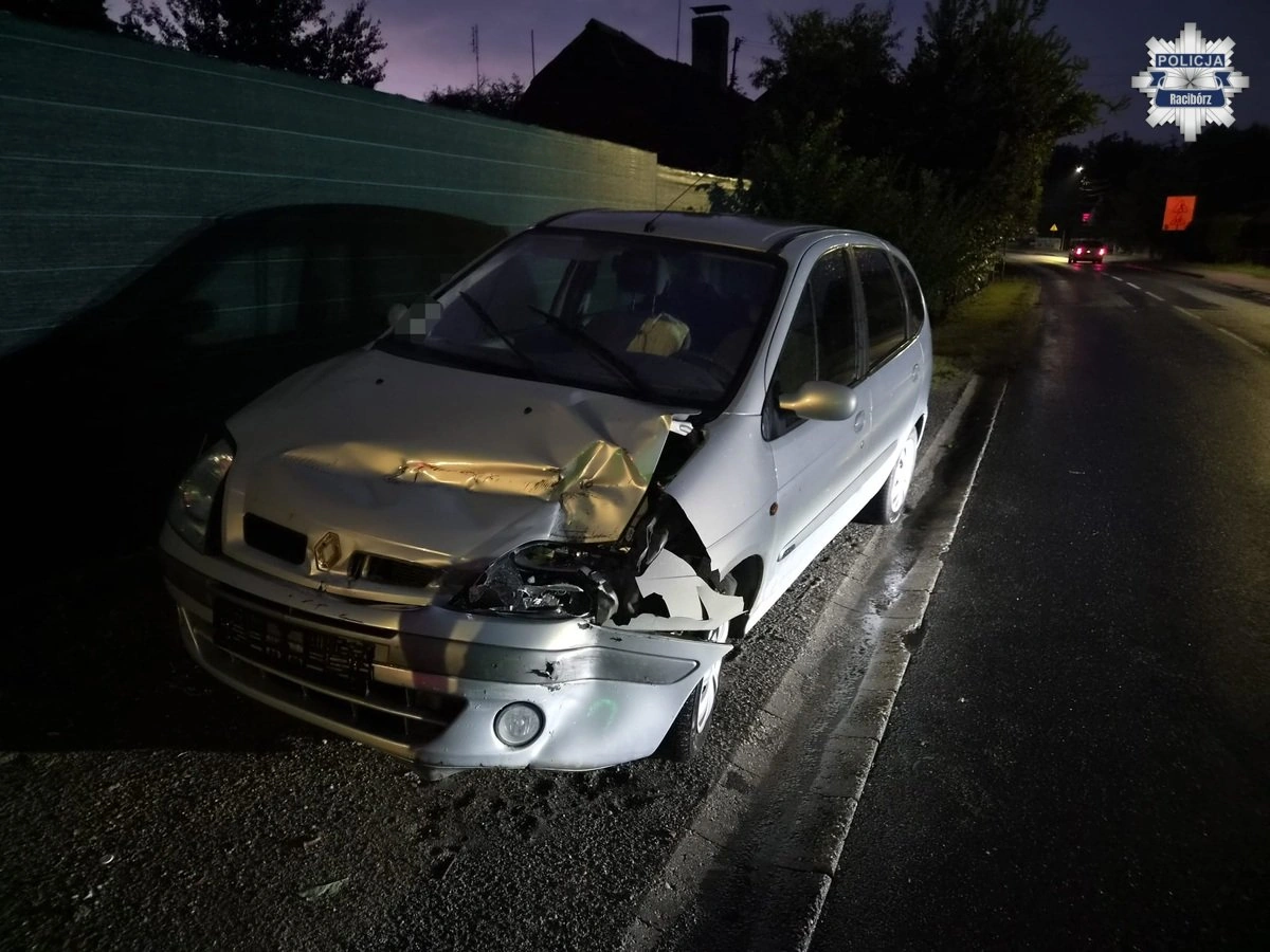 70-latek zatrzymany przez policję – pijany jechał rozbitym autem!
