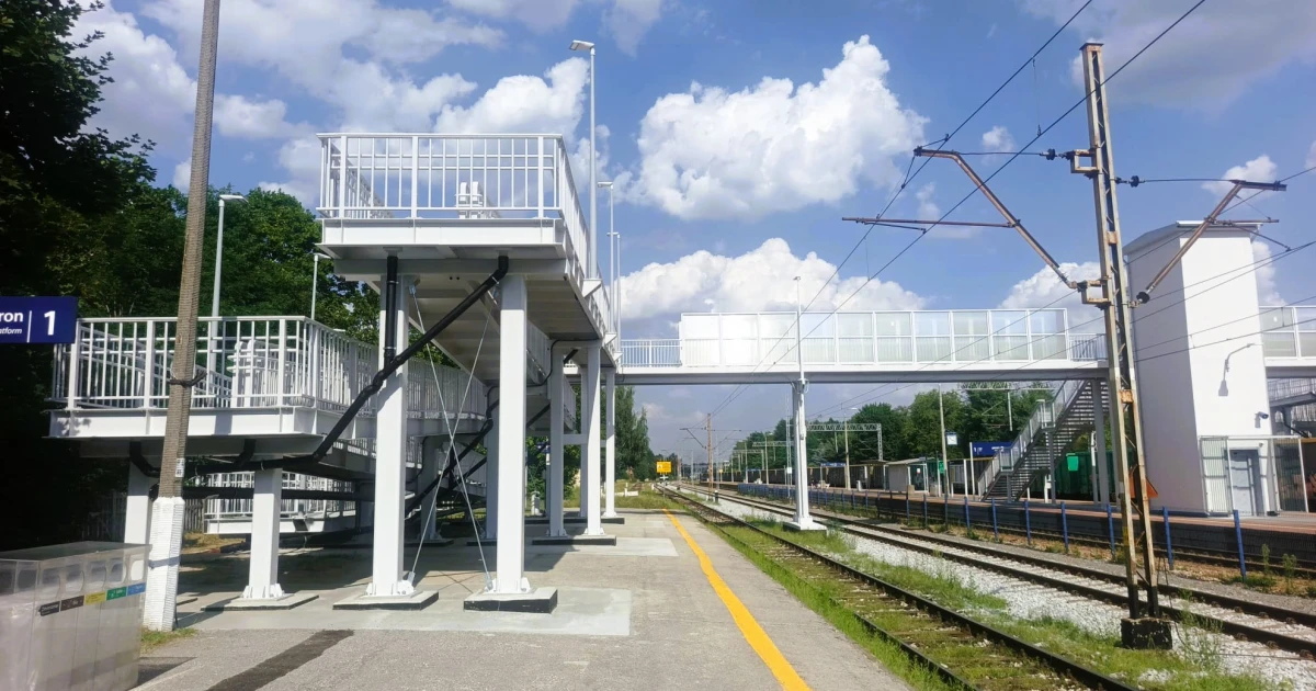 Nowe udogodnienia na stacji w Koniecpolu. Winda, pochylnie i łatwiejsze podróże