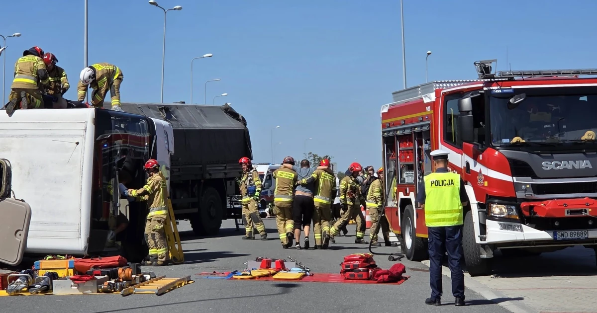 Ponad 100 poszkodowanych na A1. Na szczęście to tylko ćwiczenia