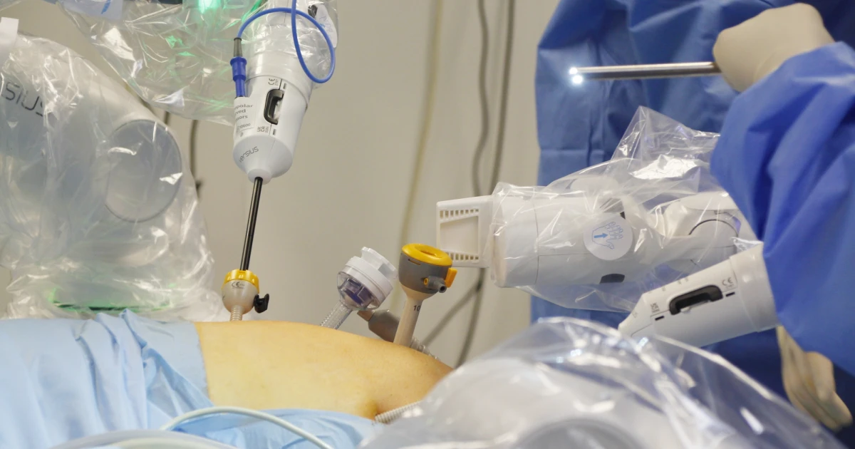 Pierwsze operacje z użyciem robota chirurgicznego w Szpitalu Śląskim