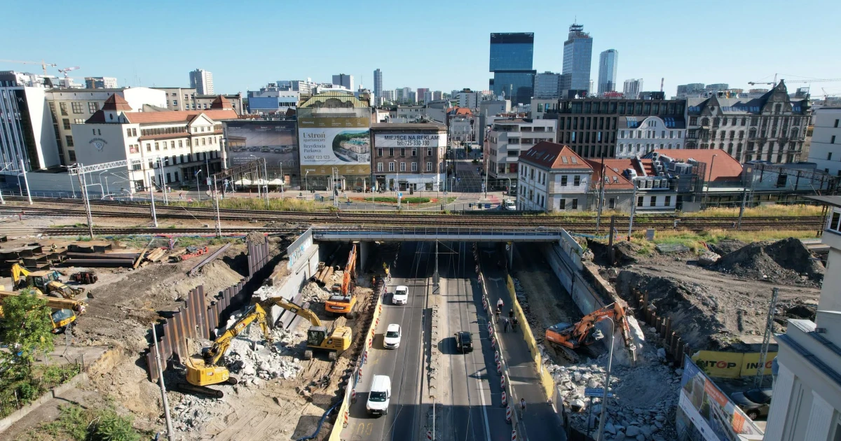Katowice: nowe przejście pod torami. Połączy kolej z komunikacją miejską