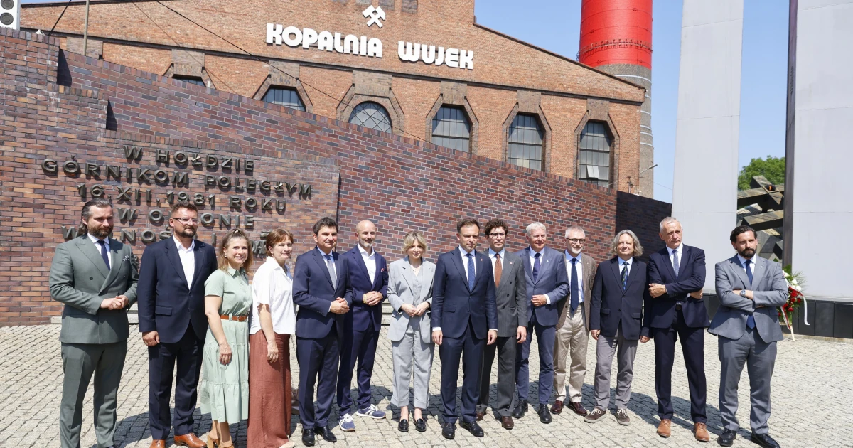 Katowice chcą wejść do sektora kosmicznego. Śląsk ma odegrać istotną rolę w nowej strategii państwa