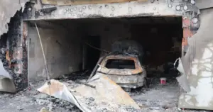 Nocny pożar w Kornowacu. Cztery osoby uciekły przed ogniem, ogromne straty