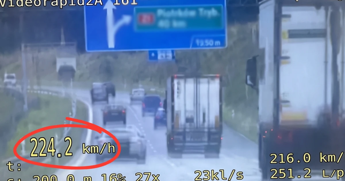 Dodge Viper jechał 224 km/h