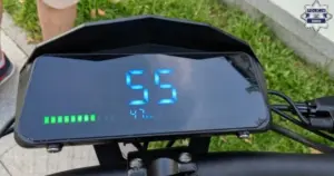 14-latek uciekał hulajnogą przed policją. Pojazd miał rozpędzać się do 55 km/h