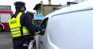 Zamiast mandatu lekcja bezpieczeństwa. Nietypowa kontrola w Wodzisławiu