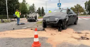 Tragiczny wypadek w Częstochowie. Zderzenie fiata z audi, nie żyje 43-latek