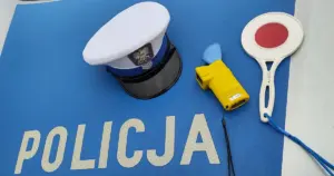 Trzy promile to było za mało. Przyjechał autem do sklepu po kolejny alkohol
