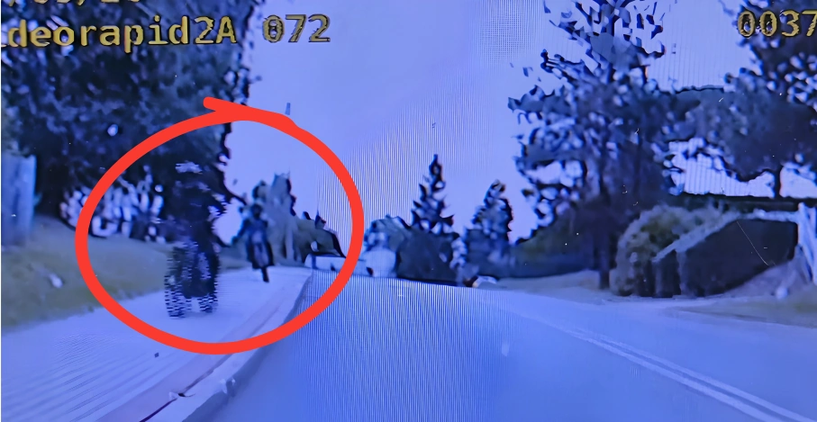 Brawurowa ucieczka nastolatków na motocyklach elektrycznych w Rybniku. Interweniowała grupa Speed