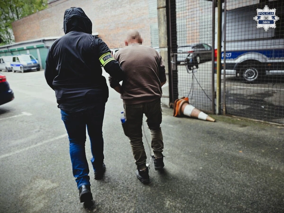 Rozbój z użyciem niebezpiecznego narzędzia. Zamaskowany napastnik z Zabrza w rękach policji