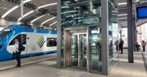 Sześć nowych wind na stacji Katowice - to nie koniec zmian!