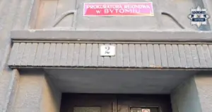 Agresja o kwiatek za 17 zł i napad w pustostanie. Rozboje w Bytomiu